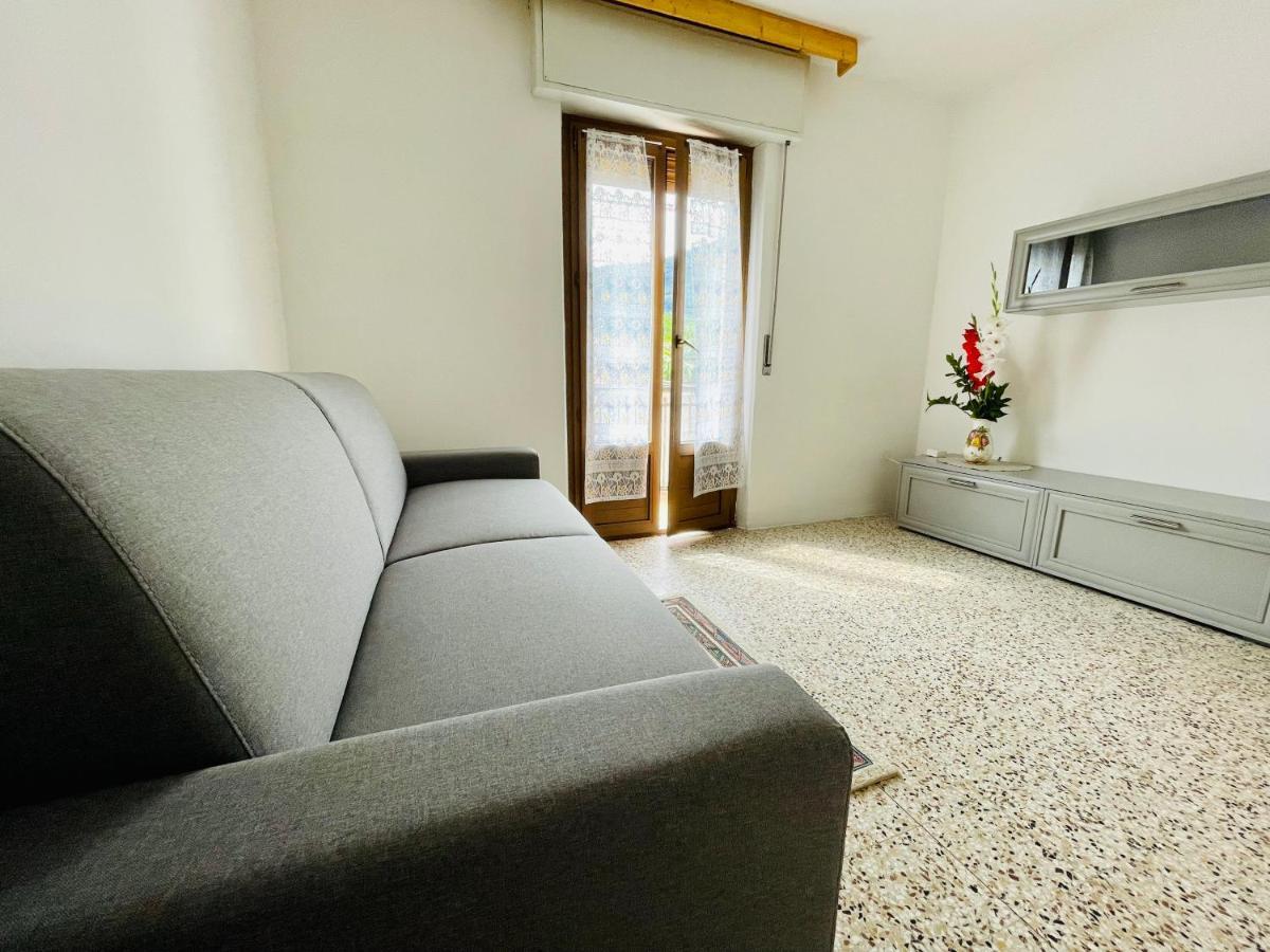 Casa Degli Agrumi Lägenhet Cannobio Exteriör bild